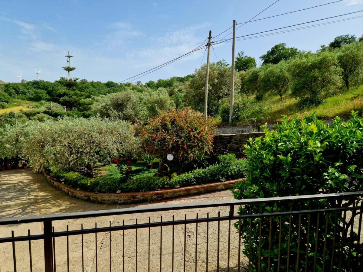 Pietra Del Colle Agriturismo 알타빌라사일렌티나 외부 사진