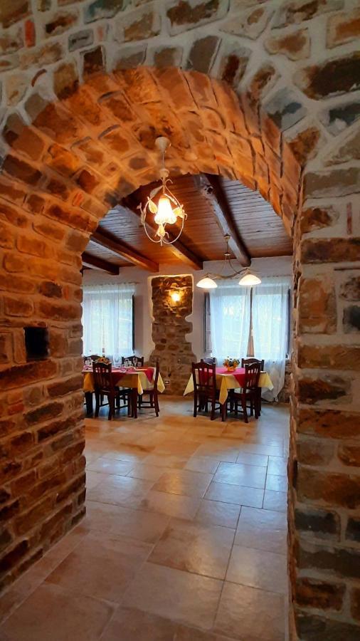 Pietra Del Colle Agriturismo 알타빌라사일렌티나 외부 사진